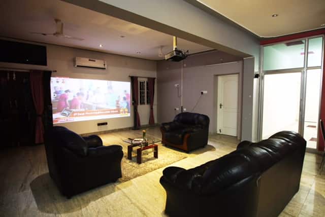 Mani Royal Stay By Daulat Hotels, Madurai 2